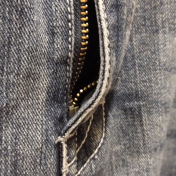 Jeans - Picture 5 of 9